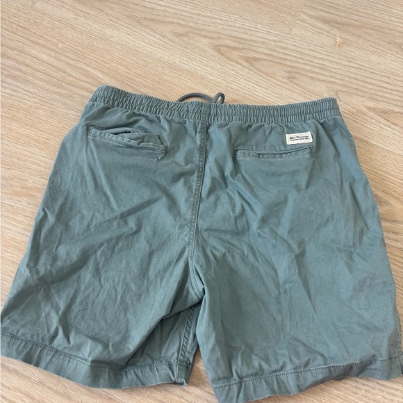 Ben Sherman Stretch Casual Shorts - Picture 2 of 4